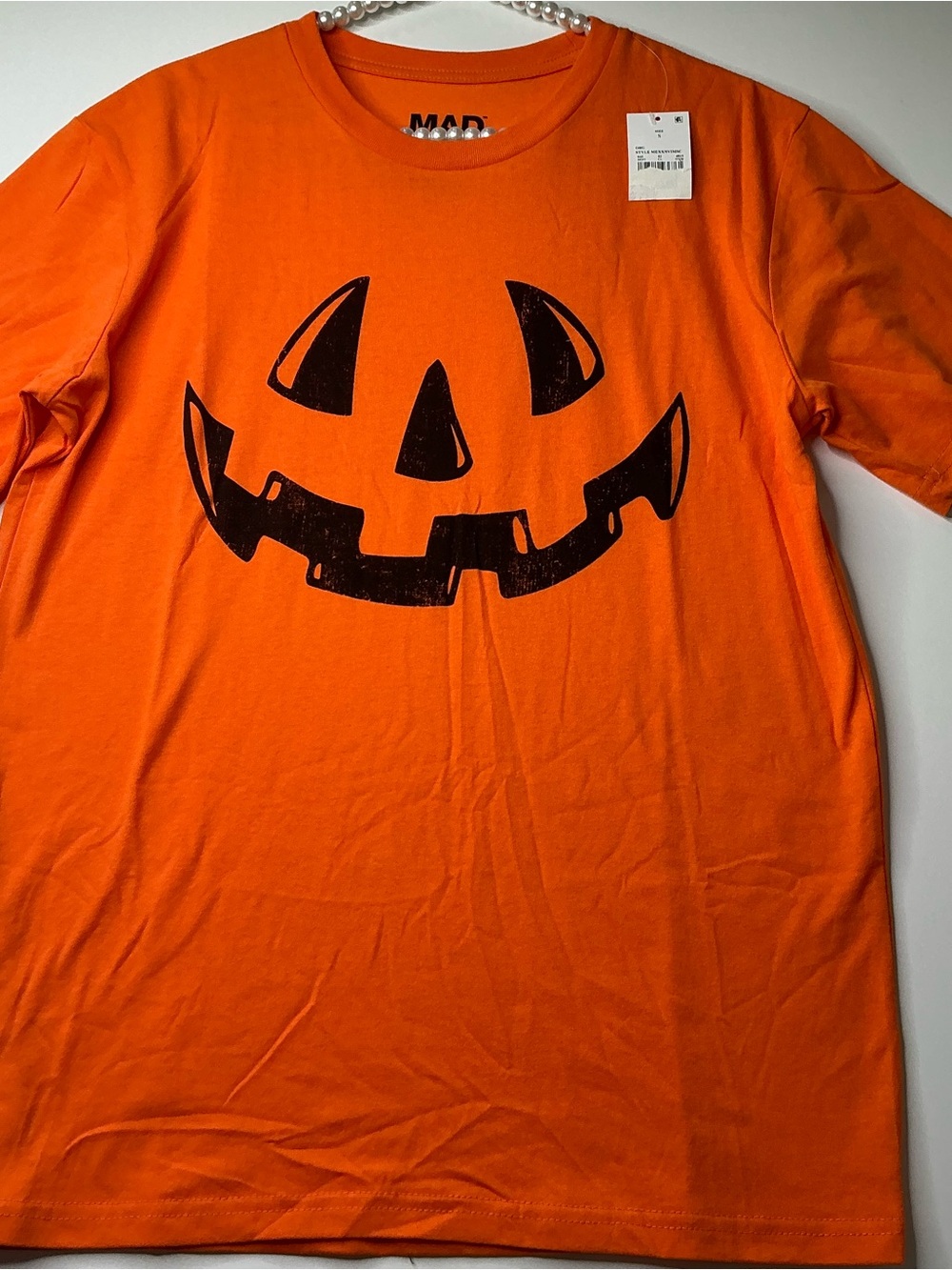 Mad Engine T-Shirt Mens Orange Jack O Lantern Pumpkin Face Halloween Graphic S